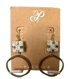 Plunder White Marbled Square & Gold Hammered Hoop Earrings